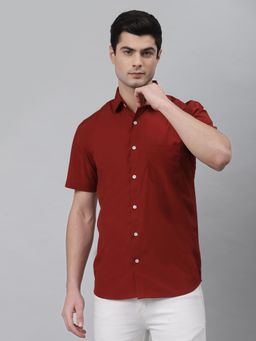 NEUDIS - Men Maroon Half Sleeves Casual Shirt