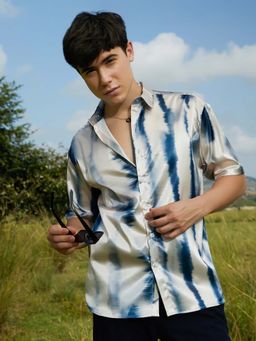 Campus Sutra - Men Indigo Blue Ombre Sheen Oversized Shirt