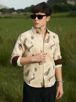 Campus Sutra - Men Saltbox Beige Nonlinear-Tactile Shirt