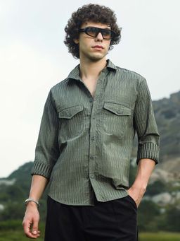 Campus Sutra - Men Green Crimp-Tactile Utility Shirt