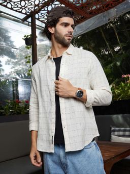 Campus Sutra - Men Off White Ditsy Grid Shirt