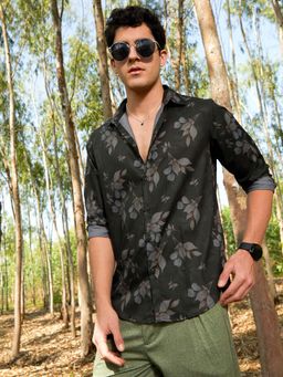 Campus Sutra - Men Green Stamped-Foliage Shirt