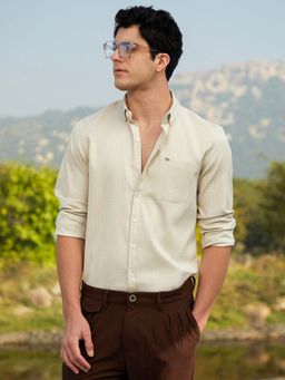 Campus Sutra - Men Saltbox Beige Houndstooth-Tactile Shirt
