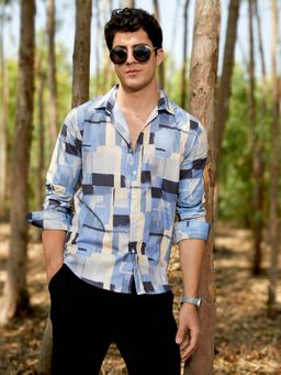 Campus Sutra - Men Powder Blue Cubic-Overlap Shirt