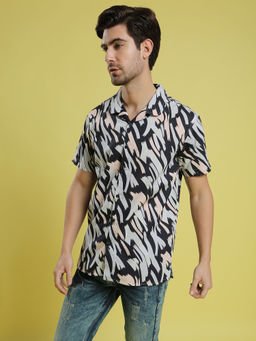 Campus Sutra - Men Printed Casual Black Shirt