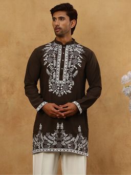 Jompers - Men Green Japanese Fabric Embroidered Kurta
