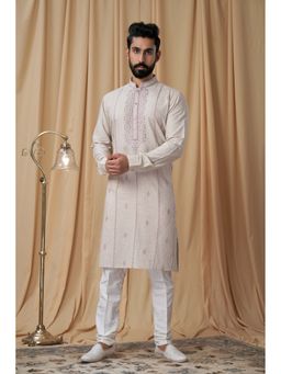 EKATVA ETHNIC - Men Beige Tusser Embroidered Kurta with Pyjama