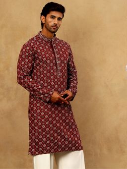 Jompers - Men Maroon Viscose Rayon Embroidered Sequin Kurta