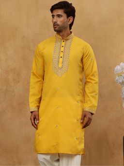 Jompers - Men Silk Yellow Blend Embroidered Kurta