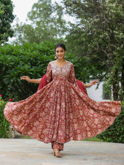 SamaayaJaipur - Mexican Red Cotton Anarkali Kurta with Pant & Dupatta (Set of 3)