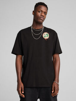Puma - Black Super Graphics Relaxed Fit T-shirt