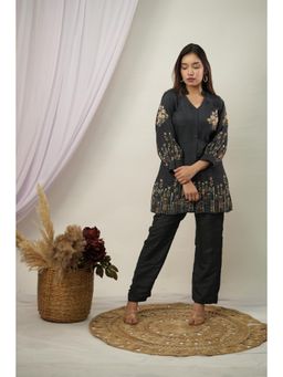 Wishishth - Womens Blue Kurti with Pant (Set of 2)