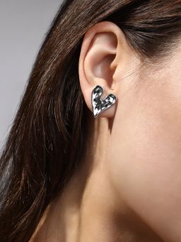 Sohi - Women'S The Dented-Coeur Stud Earrings - Metallic Silver