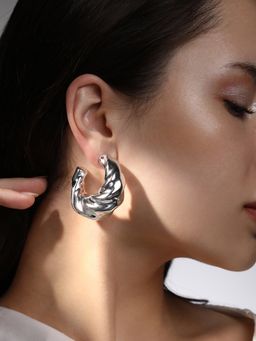 Sohi - Women'S The Chonky-Swirl Hoop Earrings - Metallic Silver