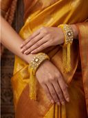Yellow color option, Sold out, Currently selected