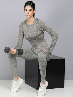 Kobo - Seamless Moisture Wicking Sports Bra