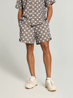 Puma - CLASSICS Woven Unisex Brown Shorts