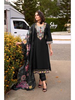 Autumnlane - Black Floral Straight Kurta with Pant & Dupatta