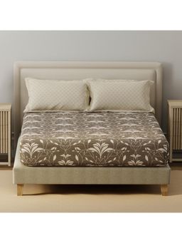 Layers - Basicx Cotton 120 TC Brown Bedsheet With 2 Pillow Covers (King)