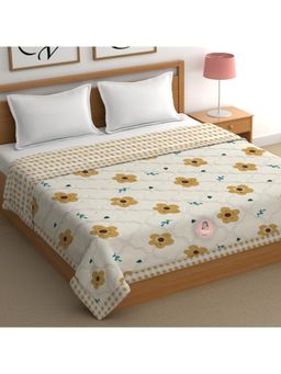 CHHAVI INDIA - India 300 Gsm Mustard Floral & Checkered Design Bed Comforter (Double)