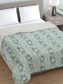 FABINALIV - Green Floral Ultrasonic Quilted Reversible 350 Gsm Ac Room Bed Comforter (Double)
