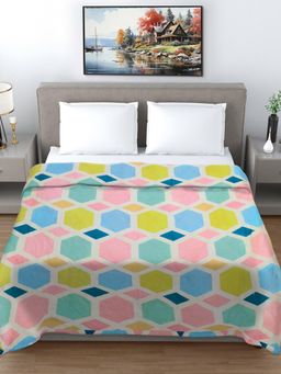 FABINALIV - Multi-Color Geometric Reversible 350 Gsm Ac Room Bed Comforter (Double)