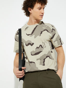 max - Beige Camouflage Print T-shirt