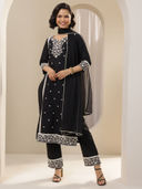 Black color option, Sold out, Currently selected
