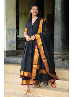 Bullion knot - Black Malini Handloom Kurta & Pant with Dupatta (Set of 3)