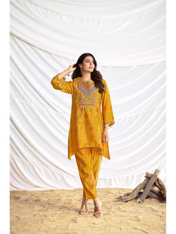 BulBul - Ashka Chanderi Mustard Co-Ord (Set of 2)