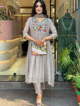 BLACK SCISSOR - Women's Grey Embroidered Flared Anarkali Kurta with Pant & Dupatta (Set of 3)