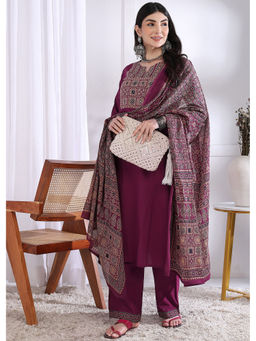 Vbuyz - Women's Magenta Printed Kurta & Pant with Dupatta (Set of 3)