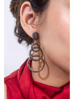 MINJI AND CO. - Classic Drop Earrings