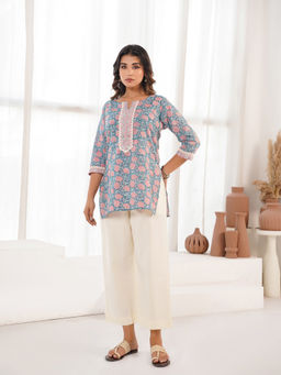 GOODHAND - Women Blue Pure Cotton Round Neck Kurti