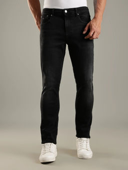 Tommy Hilfiger - Light-Wash Regular Fit Mid Rise Jeans