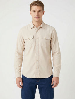 Wrangler - Beige Pure Cotton Full Sleeves Regular Fit Solid Shirts