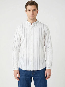 Wrangler - White Pure Cotton Full Sleeves Regular Fit Stripes Shirts