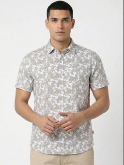 Wrangler - Off White Pure Cotton Half Sleeves Regular Fit Printed Shirts