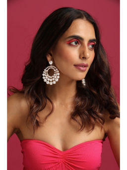 SWABHIMANN - Evelyn Pearl Dangler Earrings