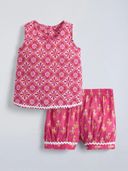 Pink color option, Currently selected