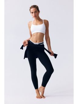 H&M - Women White Medium Support Sports Bra With Softmove