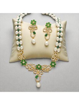 Sri Jagdamba Pearls - Green Zuliya Pearl and Stone Jewellery Set