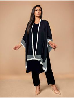 trueBrowns - Black Woolen Woven Cape