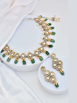 SWABHIMANN - Umika Green Polki Necklace Set