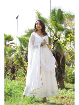 LIROSE - White Chanderi Crop Top & Wide Leg Palazzo with Chiffon Dupatta (Set of 3)