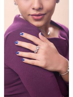 Vinher - White Liora Ring