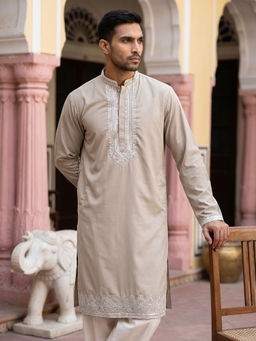 Jompers - Men's Silk Blend Embroidered Kurta