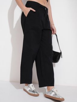 TOKYO TALKIES - Women Black Solid Straight Fit Trouser