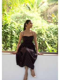 BUDUN - Mia Black A Line Midi Dress