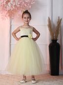 Yellow color option, Currently selected